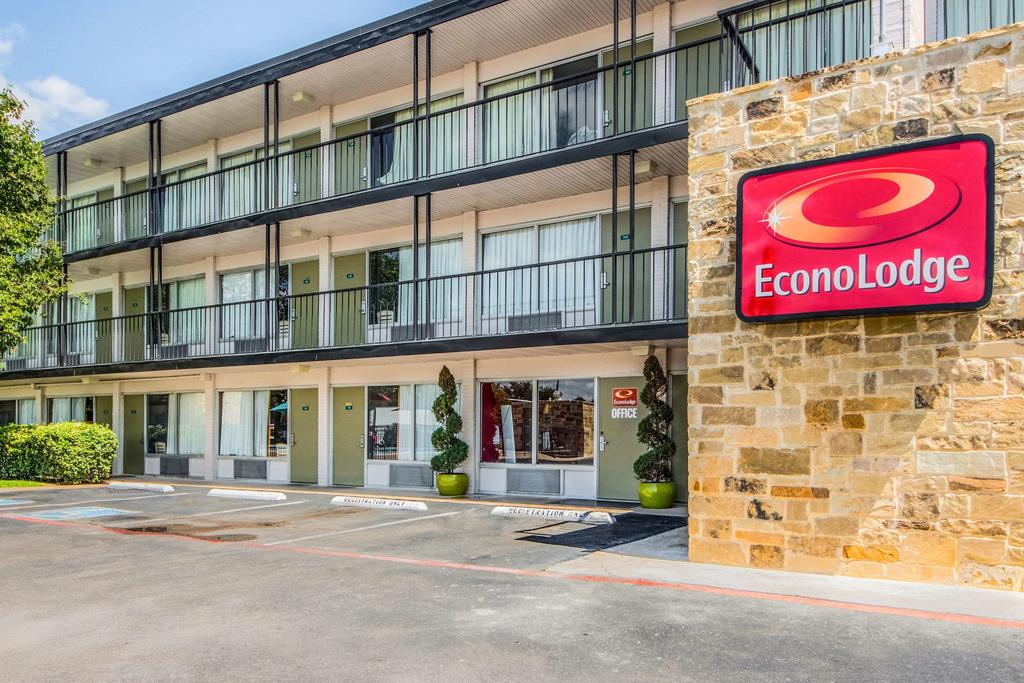Econo Lodge Airport I-35 North - thumb 3
