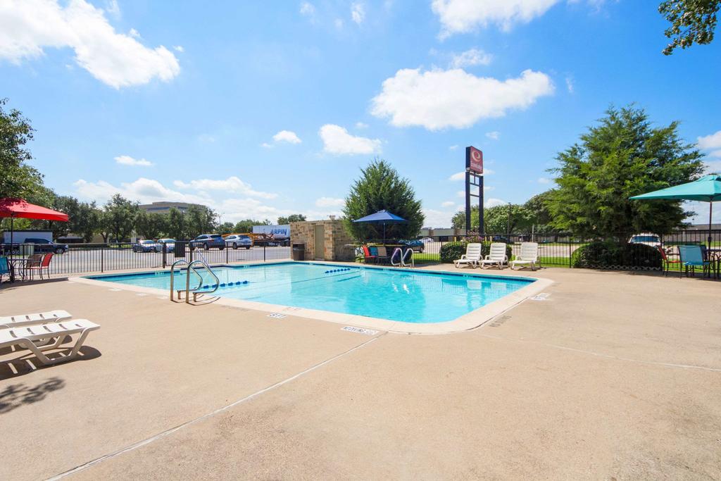 Econo Lodge Airport I-35 North - thumb 1