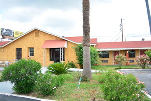 El Camino Motel