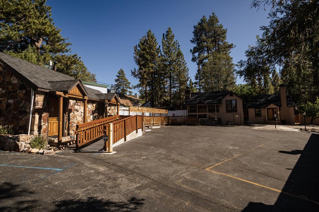 Embers Lodge & Cabins - thumb 2