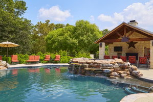 Fredericksburg Inn And Suites