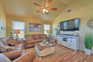 Gulf Coast Retreat With Deck, Yard And Bay Views!
