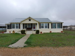 Gussie's Farmhouse