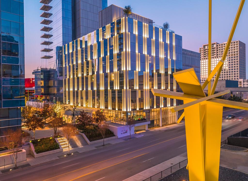 HALL Arts Hotel Dallas, Curio Collection By Hilton - thumb 2