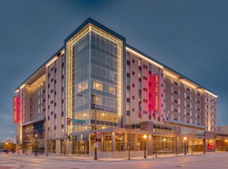 Hampton Inn & Suites Fort Worth Downtown