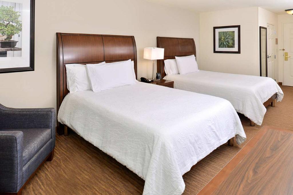 Hilton Garden Inn Addison - thumb 0