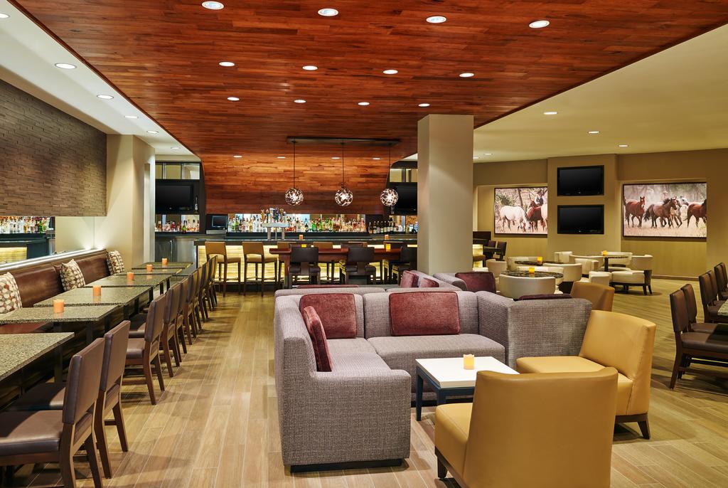 Hilton San Antonio Airport - thumb 2