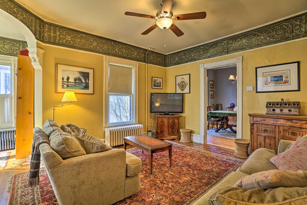 Historic House With Record Player, Walk To Dtwn! - thumb 2