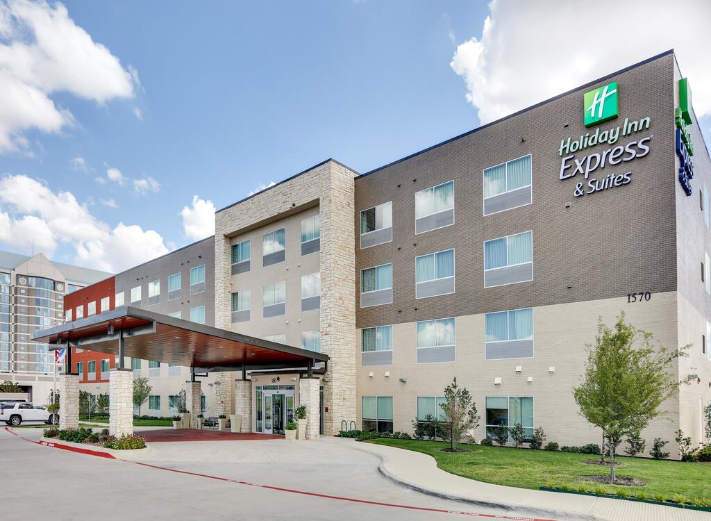 Holiday Inn Express & Suites - Farmers Branch - thumb 0