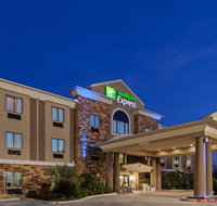 Holiday Inn Express  Suites Cleveland - Accommodation Texas