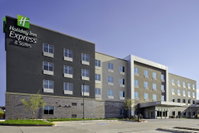 Holiday Inn Express  Suites Lubbock Central - Univ Area Accommodation Texas