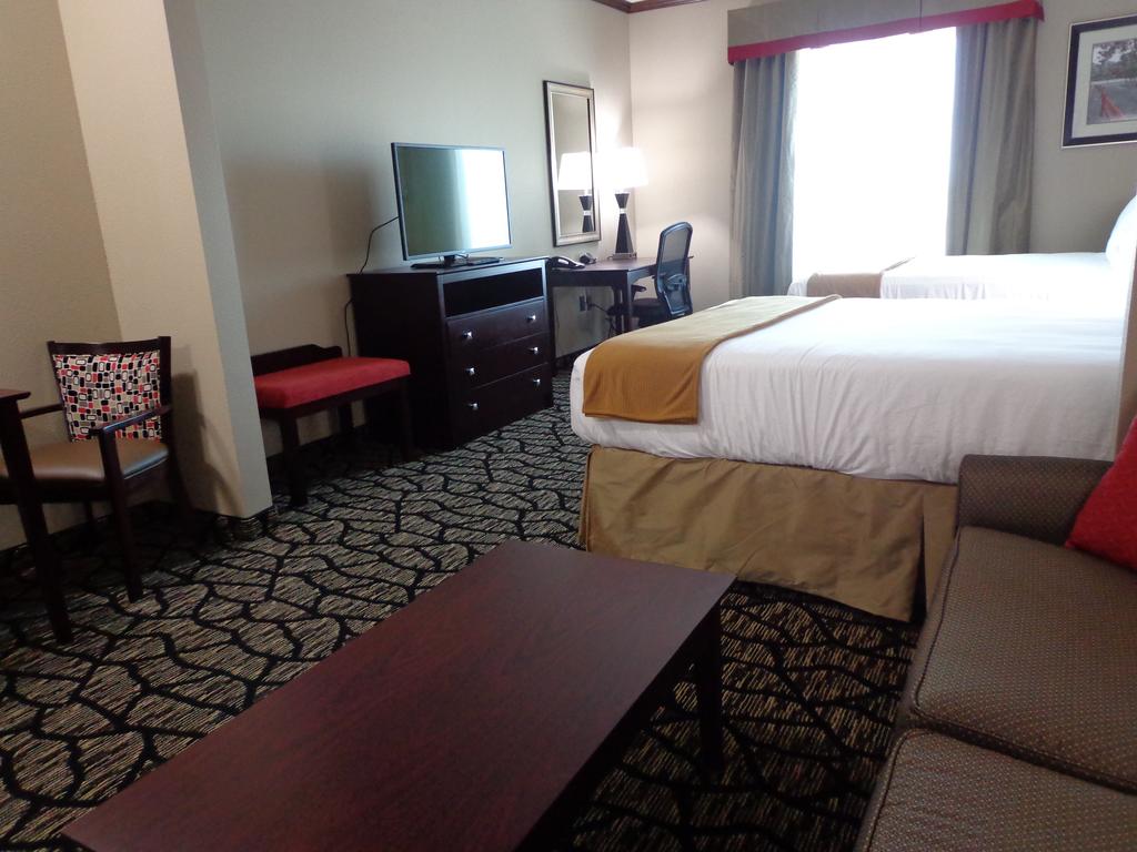 Holiday Inn Express And Suites Lubbock South - thumb 2