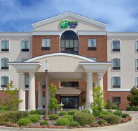 Holiday Inn Express Hotel  Suites Ennis - Accommodation Texas