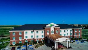 Holiday Inn Express Hotel & Suites Pampa