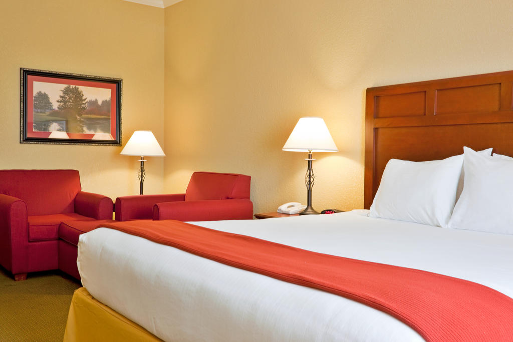 Holiday Inn Express Of Salado-Belton - thumb 2