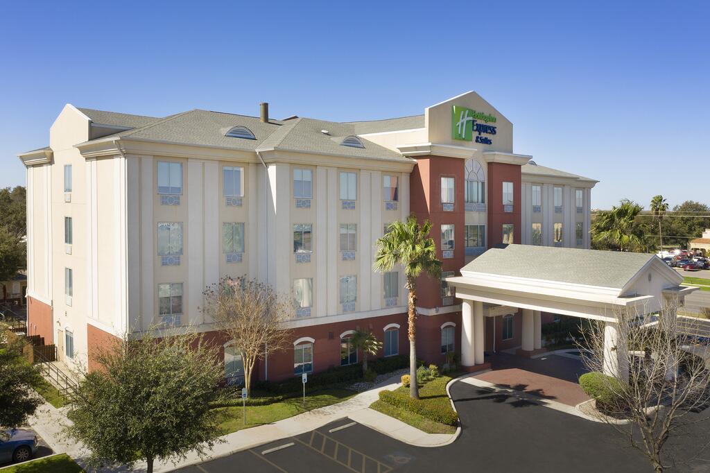 Holiday Inn Express Uvalde - thumb 0