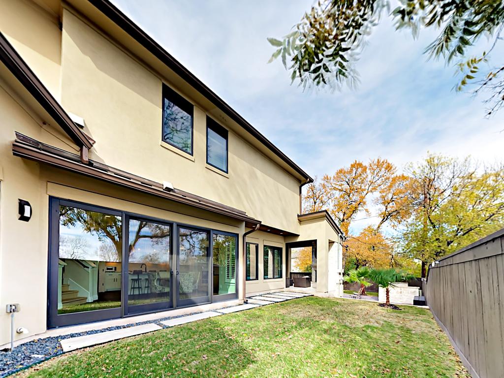 Inglewood House - thumb 1