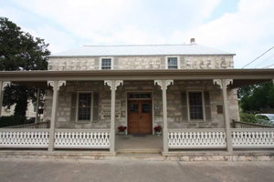 Jolly's Haus Home