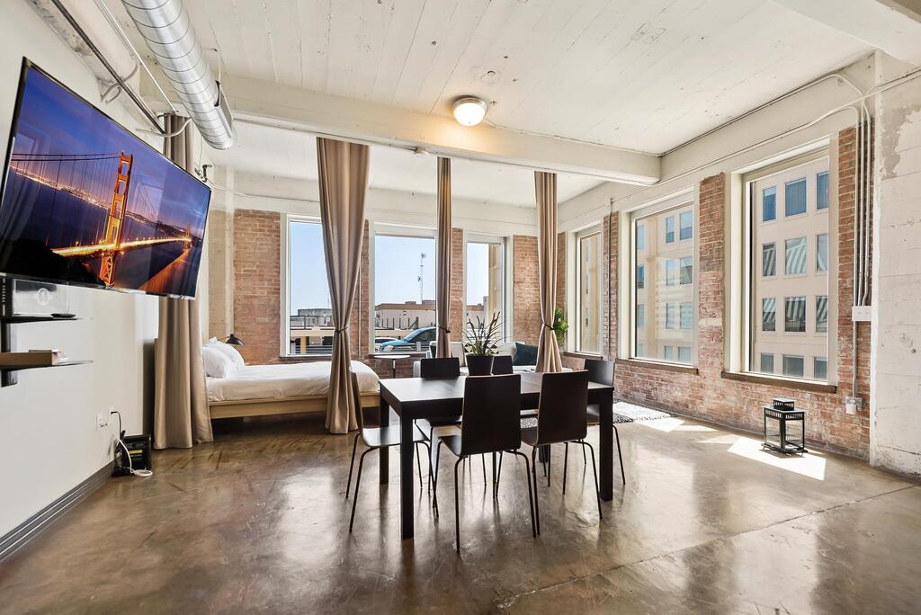 Jurny - Downtown Dallas Apartments - thumb 3