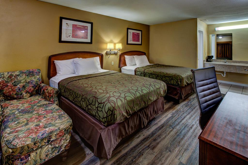 Kingsway Inn Corsicana - thumb 3
