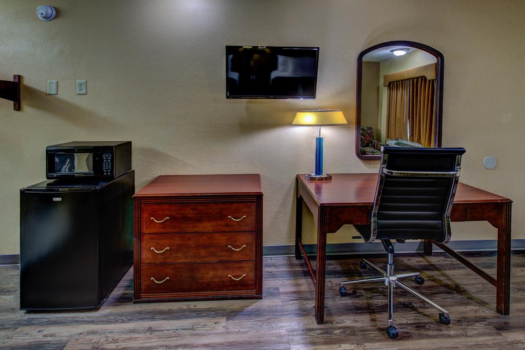 Kingsway Inn Corsicana - thumb 2