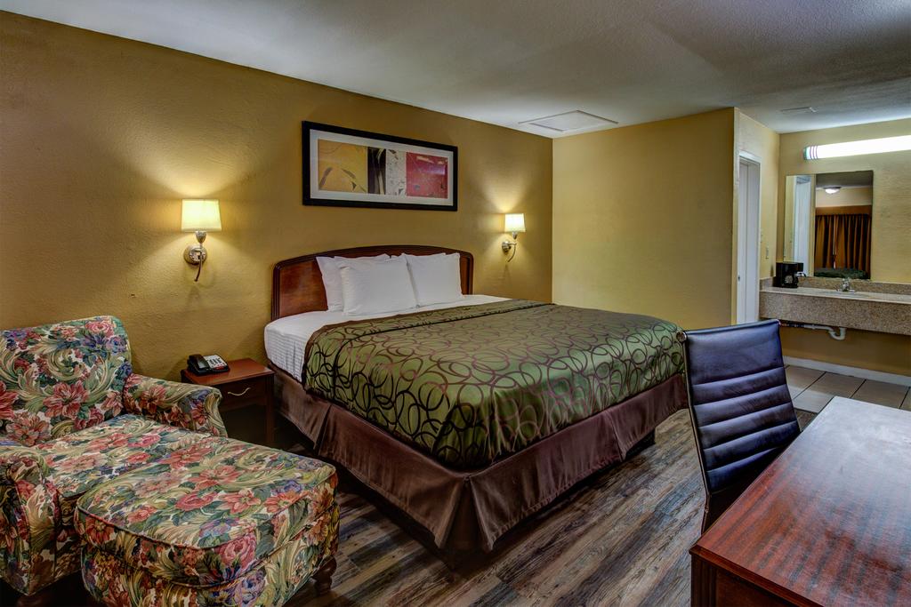 Kingsway Inn Corsicana - thumb 1