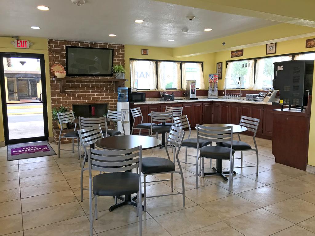 Knights Inn Kingsville - thumb 1