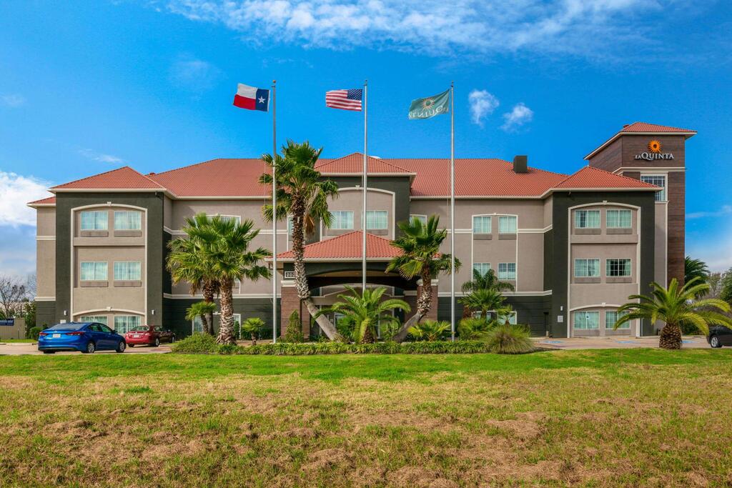 La Quinta By Wyndham Alvin - thumb 1