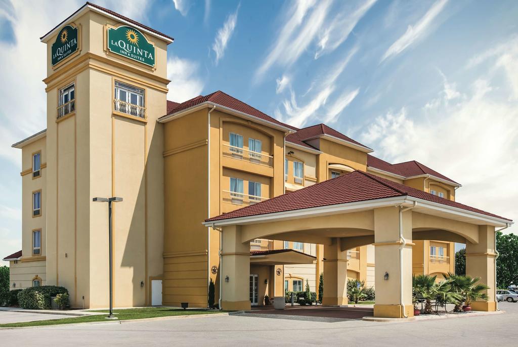 La Quinta By Wyndham Brownwood - thumb 0