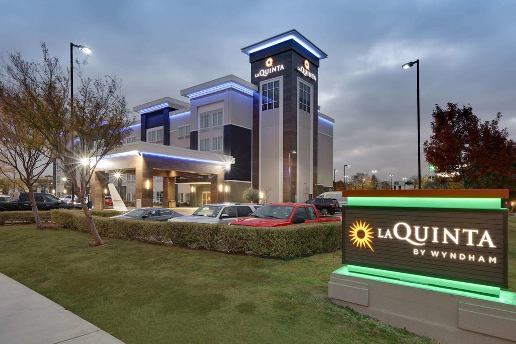 La Quinta By Wyndham Dallas Love Field - thumb 1