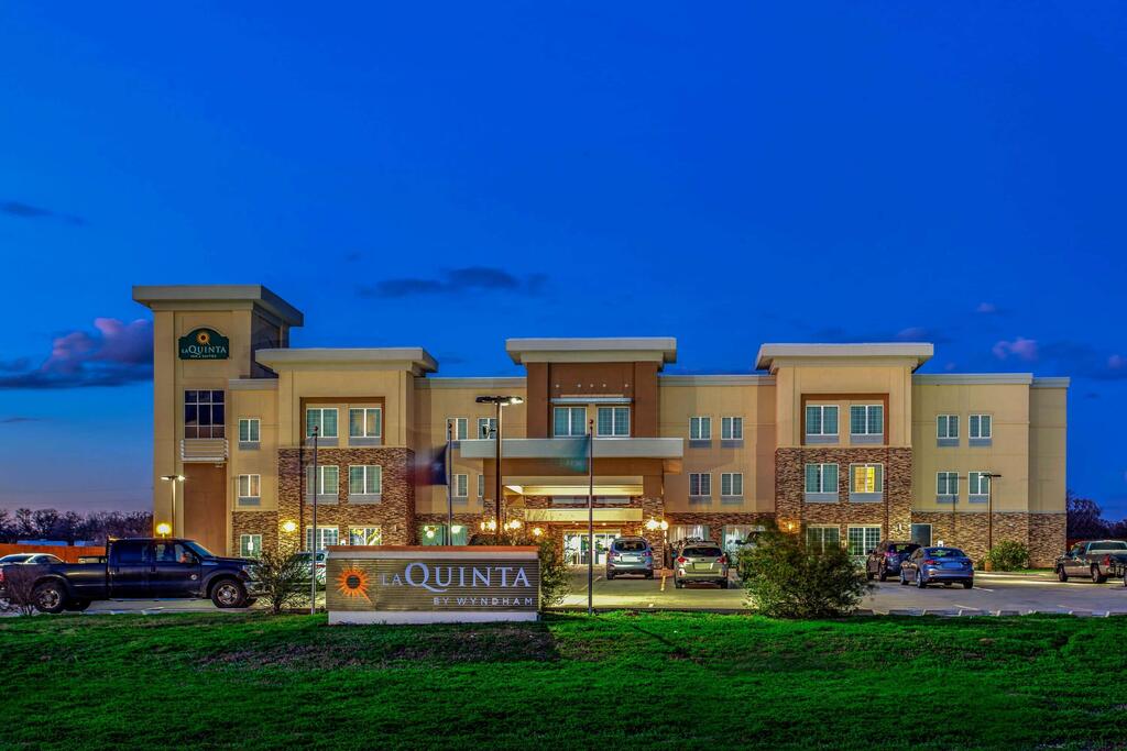 La Quinta By Wyndham Luling - thumb 0