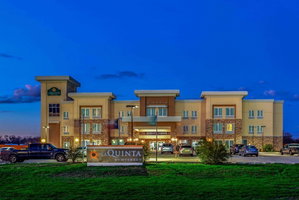 La Quinta By Wyndham Luling
