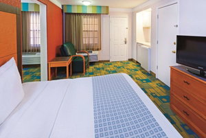 La Quinta Inn By Wyndham Lubbock - Downtown Civic Center