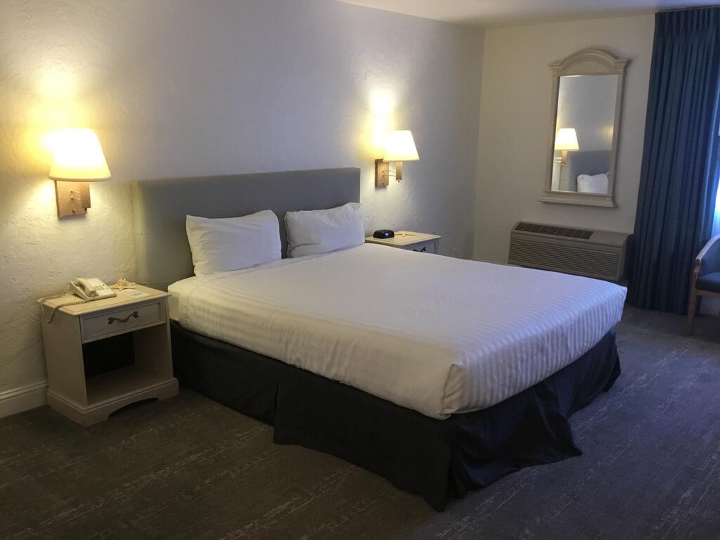 La Serena Inn - thumb 1