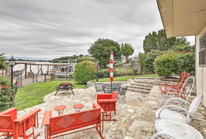 Lake Granbury Home With Gas Grill, Boat Tie & Patio!