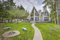 Lake Skegemog Dream Retreat - Boat Ski  Sip Accommodation Texas