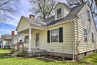 Lexington Home w/Backyard Deck - 1.6 Mi to UK Accommodation Texas