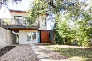 Live Oak Guest House