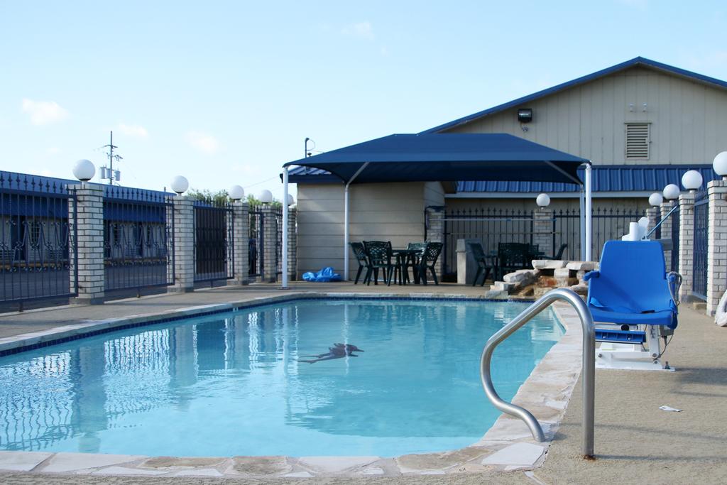 Lone Star Inn Llano - thumb 2