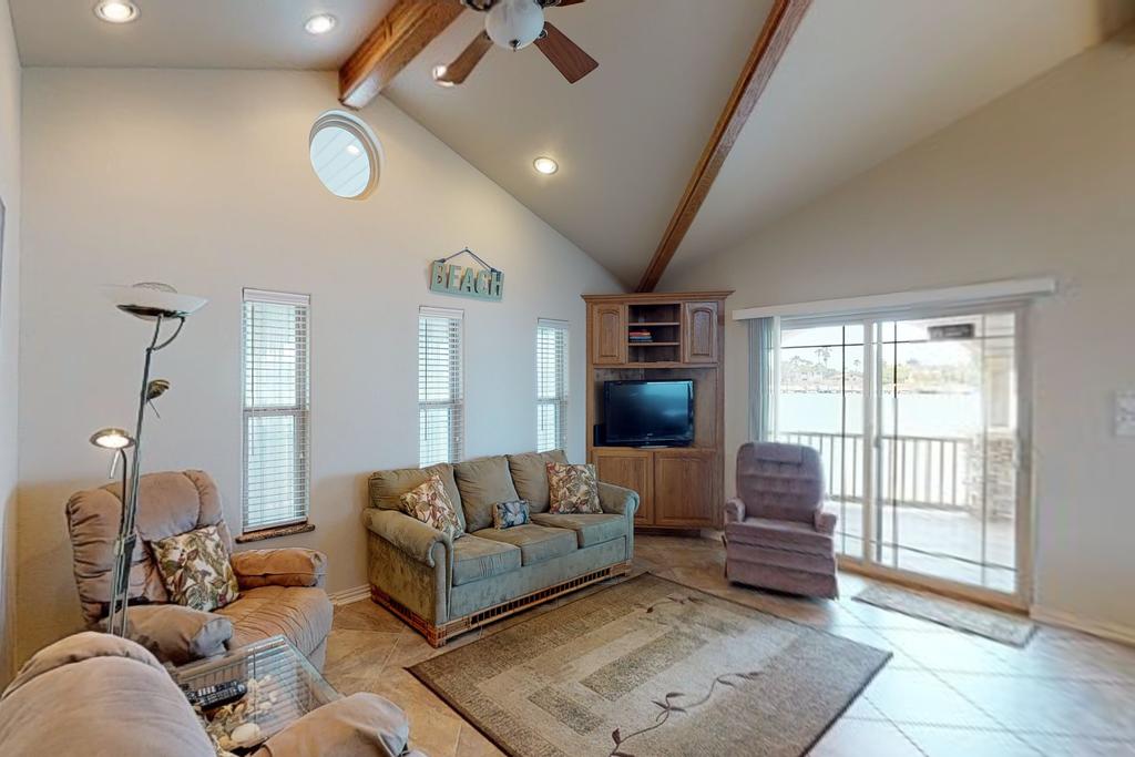 Long Island Village Unit 239 - thumb 2