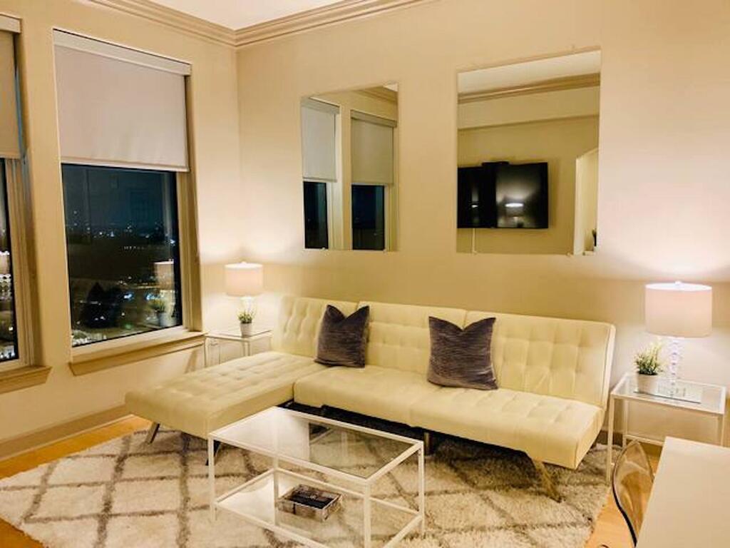 Luxury Apartments Galleria Houston - thumb 1
