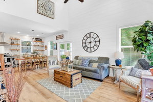 Luxury Home Near Main With Hot Tub Firepits Gazebo