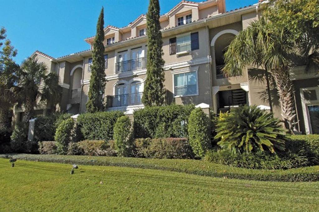 Luxury Home Near MD Anderson, NRG & Shopping - thumb 2