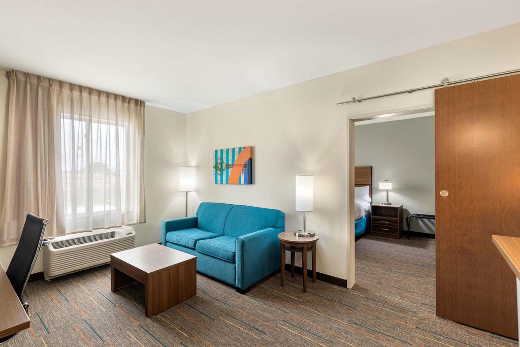 MainStay Suites Lancaster Dallas South - thumb 3