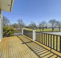 Marion House with Deck and Ocean Views-400 ft to Beach - Accommodation Texas