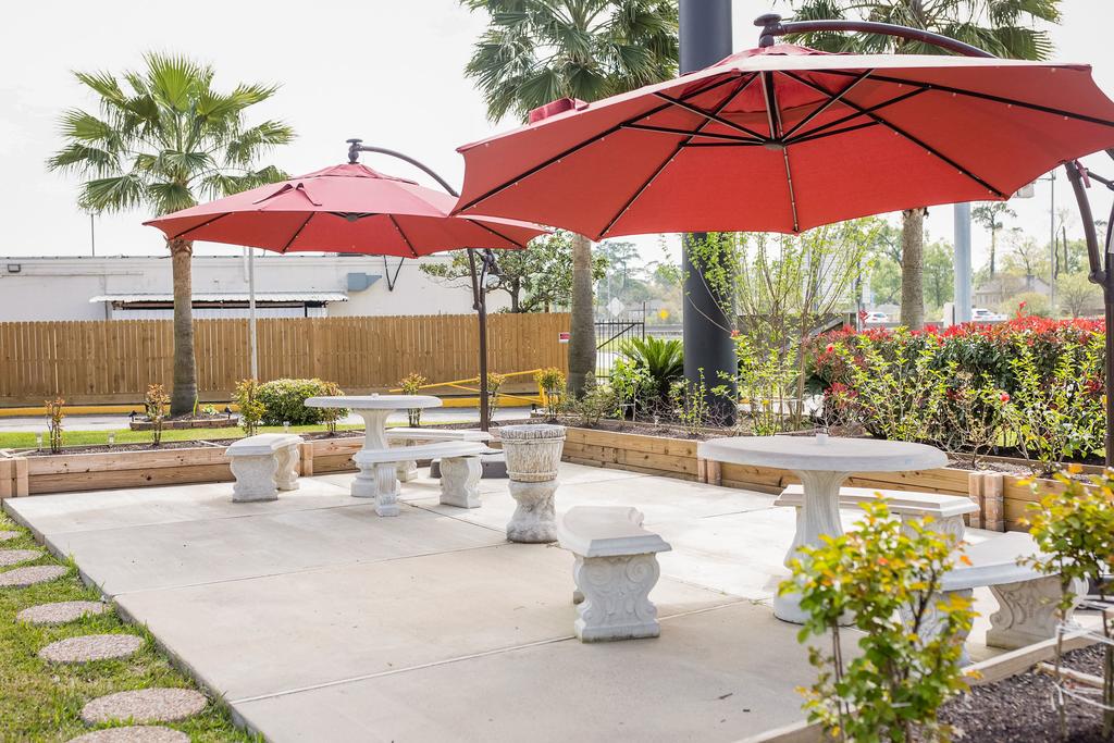 Merit Inn And Suites - thumb 1