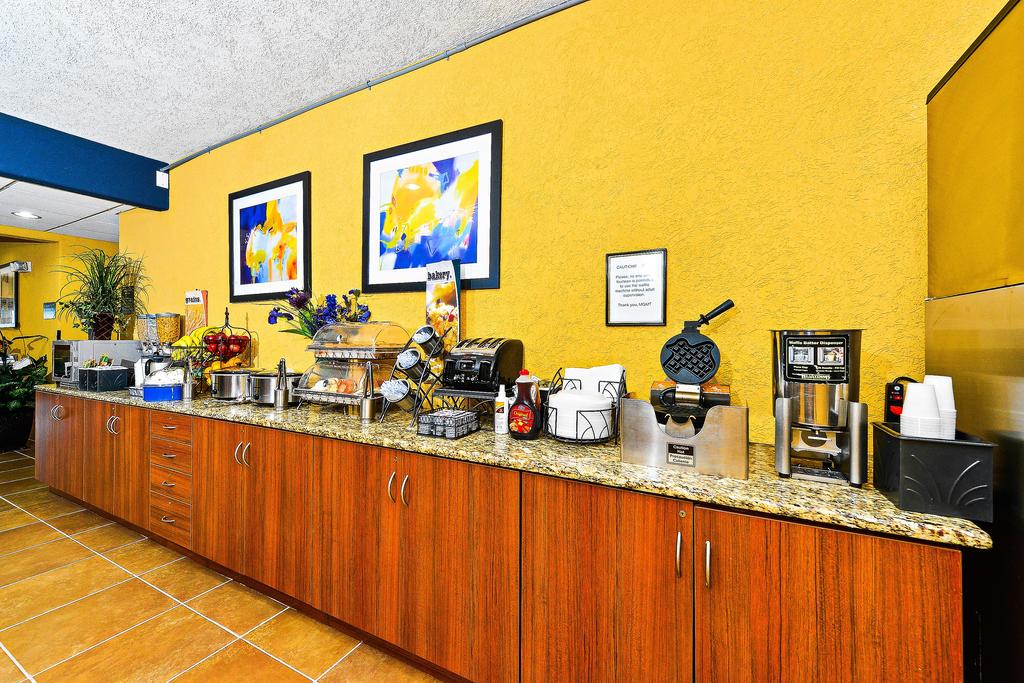 Microtel Inn & Suites By Wyndham New Braunfels I-35 - thumb 3