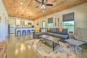 Modern Cabin With Stunning Views - About 1 Mi To Lake!