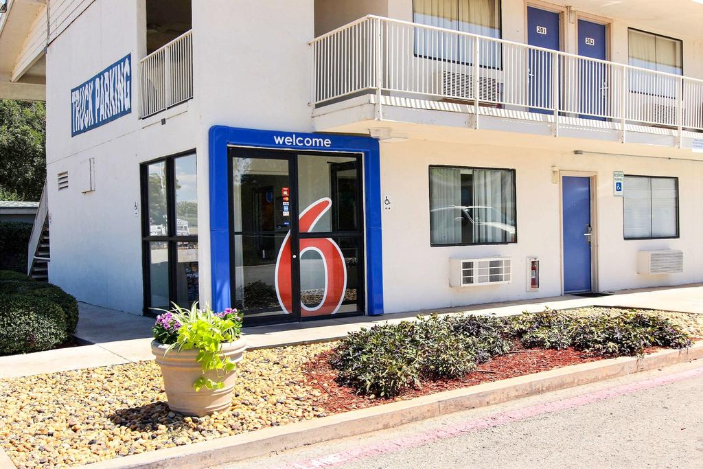 Motel 6-Abilene, TX - thumb 0