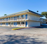 Motel 6-Conroe TX - Accommodation Texas